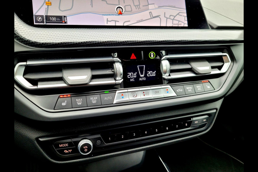 BMW 2 Serie Gran Coupé 218i Sport-Line Camera, HiFi, Tr.haak (1e eig. NL BTW)