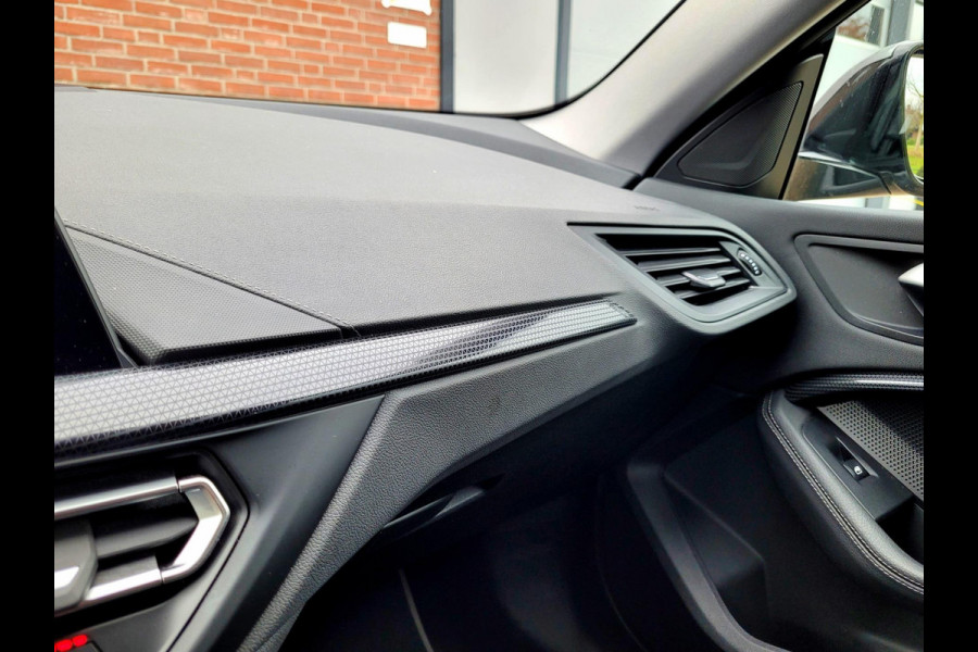 BMW 2 Serie Gran Coupé 218i Sport-Line Camera, HiFi, Tr.haak (1e eig. NL BTW)