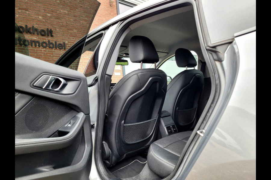 BMW 2 Serie Gran Coupé 218i Sport-Line Camera, HiFi, Tr.haak (1e eig. NL BTW)