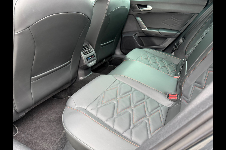 Seat Leon Sportstourer 1.4 TSI eHybrid PHEV FR - Leder - Navi - Trekhaak - Climate - Virt.Cockpit
