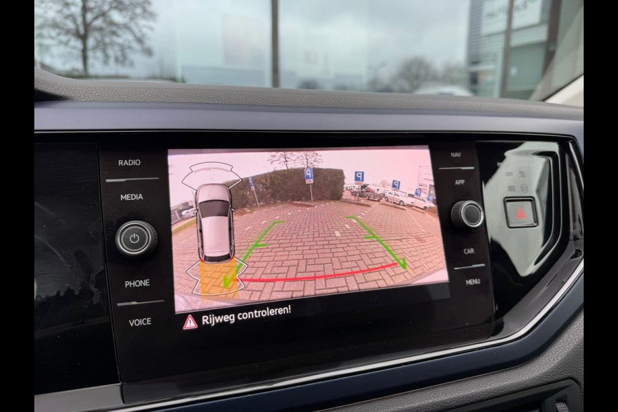 Volkswagen Polo 1.0 TSI 116pk Highline Business R - Automaat - Virt.Cockpit - Winterpakket - Navi