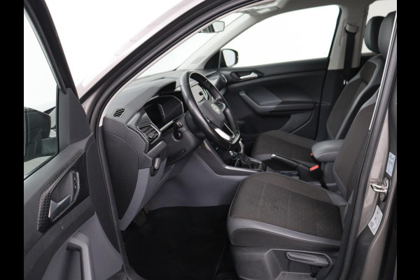 Volkswagen T-Cross 1.0 TSI Style | Automaat | Stoelverwarming | Camera | Virtual Cockpit | Trekhaak | Navigatie | Adaptive cruise | Full LED | Climate control | Parkeerhulp