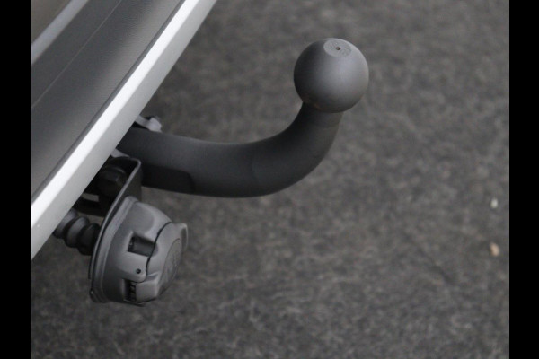 Volkswagen T-Cross 1.0 TSI Style | Automaat | Stoelverwarming | Camera | Virtual Cockpit | Trekhaak | Navigatie | Adaptive cruise | Full LED | Climate control | Parkeerhulp