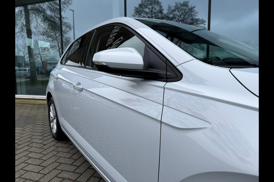 Volkswagen Polo 1.0 TSI 116pk Highline - Automaat - Navi - Climate - Winterpakket - Trekhaak