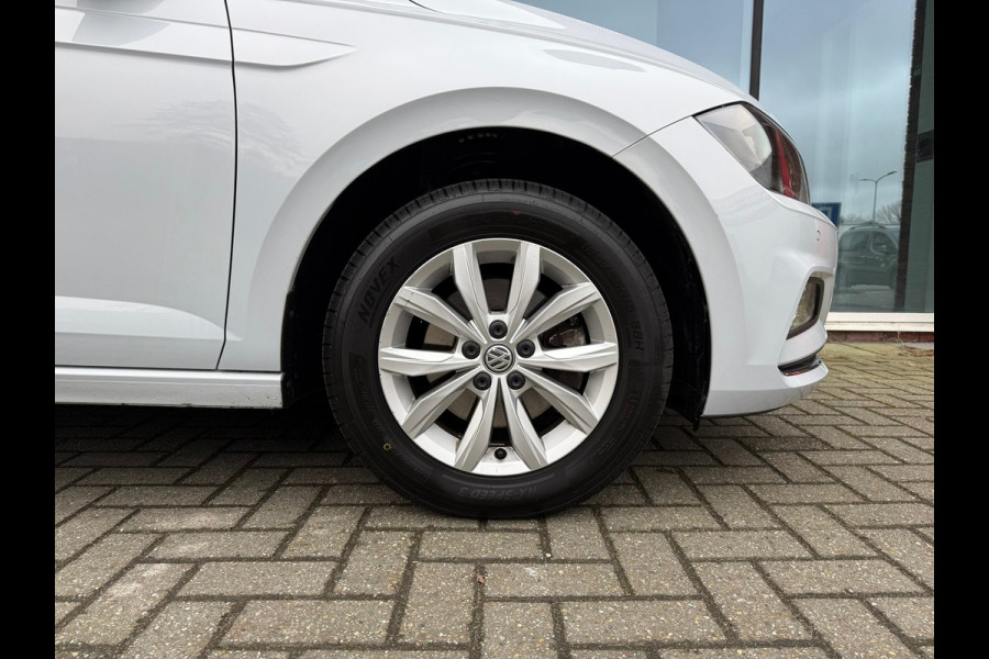Volkswagen Polo 1.0 TSI 116pk Highline - Automaat - Navi - Climate - Winterpakket - Trekhaak
