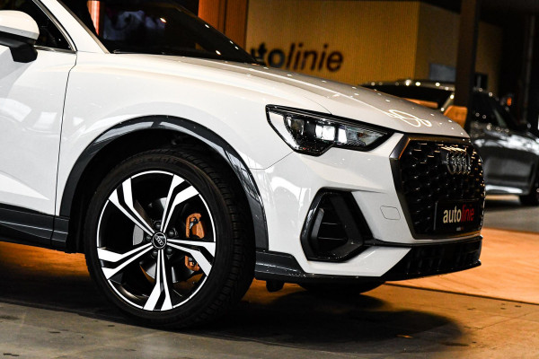 Audi Q3 Sportback 45 TFSI e S-Line. Pano, ACC, Dodeh, Camera, 20''!