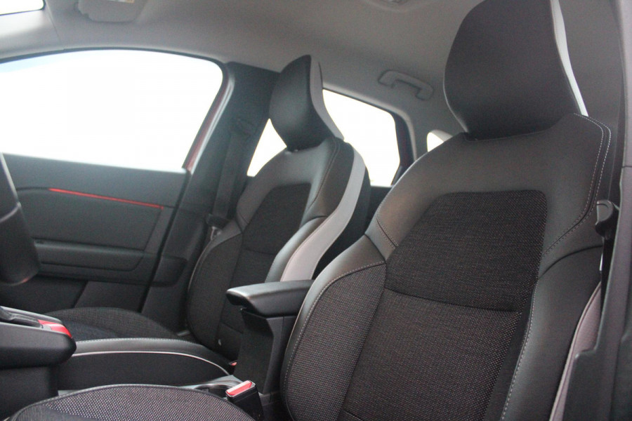 Renault Captur 1.3 TCe 130PK AUTOMAAT INTENS | APPLE CARPLAY/ANDROID AUTO | STOEL VERWARMING | NAVIGATIE | FULL LED KOPLAMPEN | ADAPTIVE CRUISE CONTROL | ACHTERUITRIJ CAMERA | LICHTMETALEN VELGEN 17" | DODEHOEK DETECTIE | PARKEERSENSOREN VOOR + ACHTER | DAB+ RADIO | CLIMATE CONTROL | KEYLESS ENTRY/START |