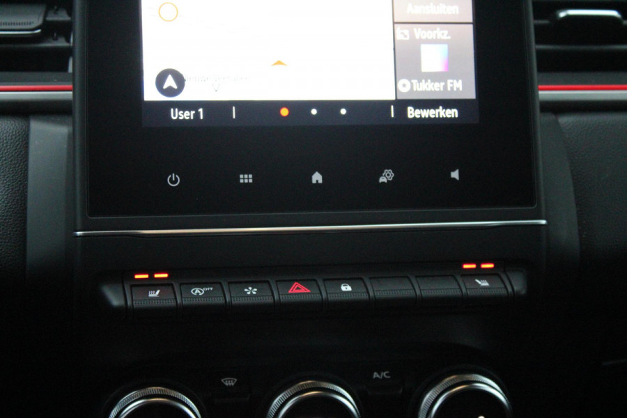 Renault Captur 1.3 TCe 130PK AUTOMAAT INTENS | APPLE CARPLAY/ANDROID AUTO | STOEL VERWARMING | NAVIGATIE | FULL LED KOPLAMPEN | ADAPTIVE CRUISE CONTROL | ACHTERUITRIJ CAMERA | LICHTMETALEN VELGEN 17" | DODEHOEK DETECTIE | PARKEERSENSOREN VOOR + ACHTER | DAB+ RADIO | CLIMATE CONTROL | KEYLESS ENTRY/START |