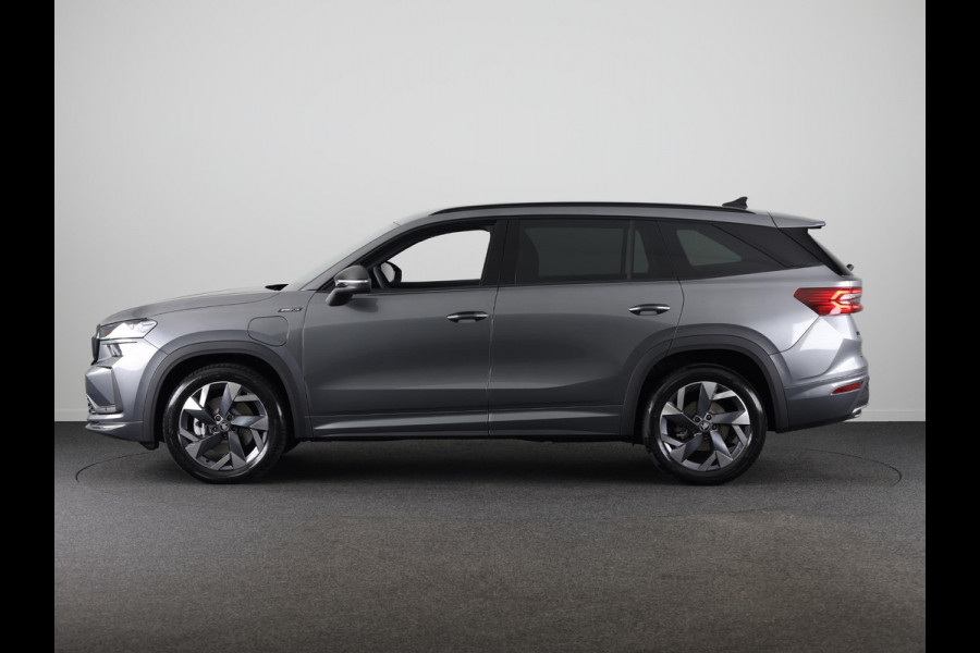 Škoda Kodiaq Sportline Business PHEV 1.5 TSI 204 pk 6 versn. DSG | Blind Spot | Adaptive Cruise | Stoelverwarming | Camera | Light & View