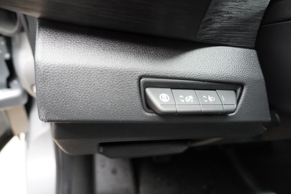 Renault Trafic 2.0 Blue dCi 130PK T29 L2H1 Advance Dubbelcabine nr.V150 | Airco | Cruise | Camera |Trekhaak | Apple CP- Android auto | 17"LM Velgen