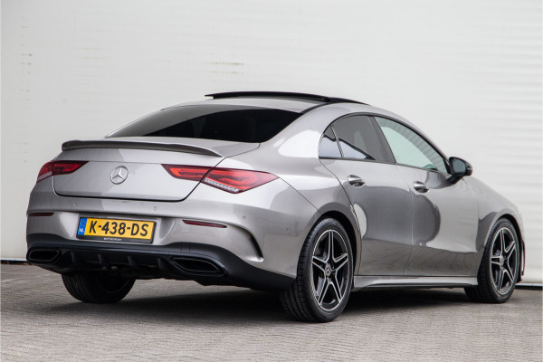 Mercedes-Benz CLA-Klasse 180 AMG Nightpakket, Pano, Widescreen, Sfeerverlichting, Camera 2020
