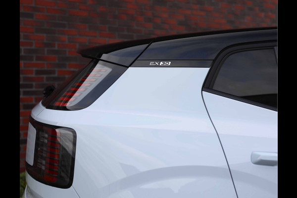 Volvo EX30 Twin Motor Ultra | 69 kWh - Pano - Harman Kardon