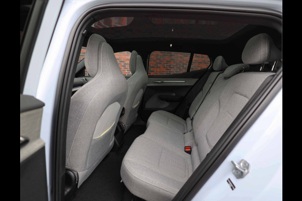 Volvo EX30 Twin Motor Ultra | 69 kWh - Pano - Harman Kardon