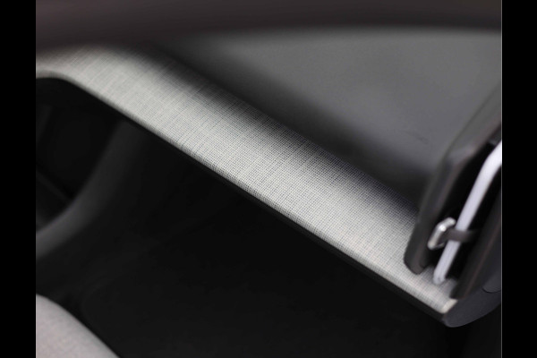 Volvo EX30 Twin Motor Ultra | 69 kWh - Pano - Harman Kardon