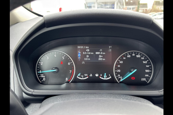 Ford EcoSport 1.0 EcoBoost Titanium 125pk | Trekhaak | Winter Pack | Navigatie | Camera | 17 inch | Dodehoeksensoren