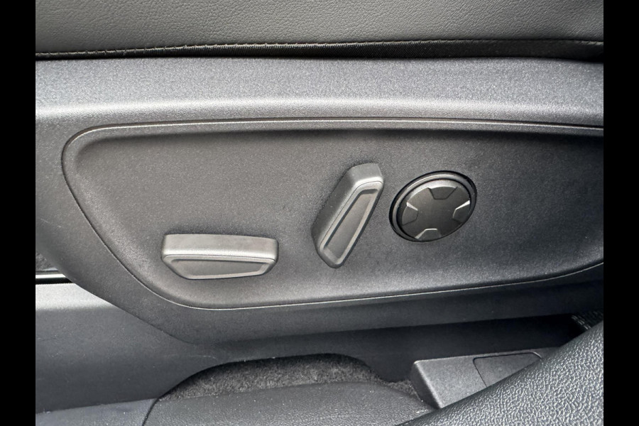 Ford Kuga 2.5 PHEV Sound Edition | SCI | 243pk | Winterpack | Wegklapbare Trekhaak | Adaptieve Cruise | AGR stoelen | Panorama dak  | Memory Seats | BLIS | 2.100kg Trekgewicht