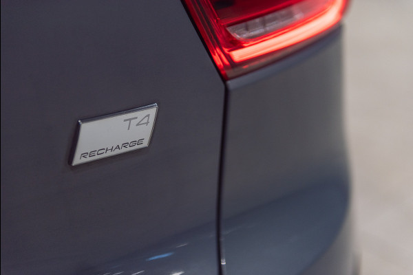 Volvo XC40 T4 Aut. Plug-in Hybrid Parkeercamera 211pk