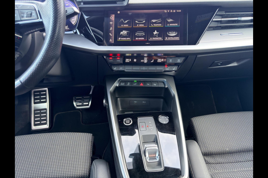 Audi A3 Sportback 40 TFSI e S-Line Pano B&O Camera Head Up