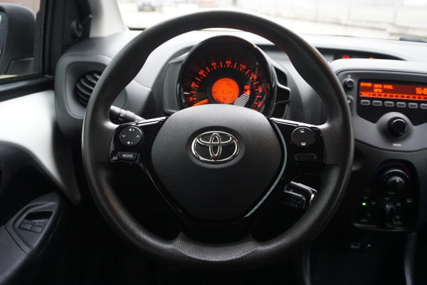 Toyota Aygo 1.0 VVT-i x-fun | Led | Bluetooth | Cruise Control