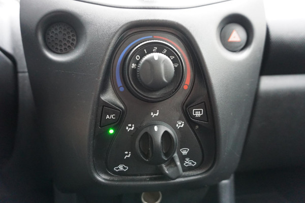 Toyota Aygo 1.0 VVT-i x-fun | Led | Bluetooth | Cruise Control