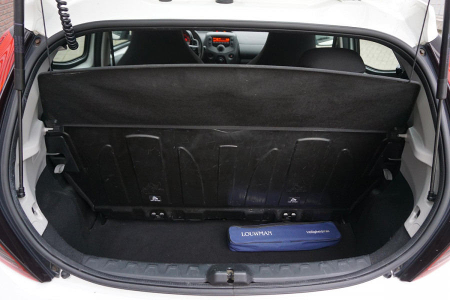 Toyota Aygo 1.0 VVT-i x-fun | Led | Bluetooth | Cruise Control