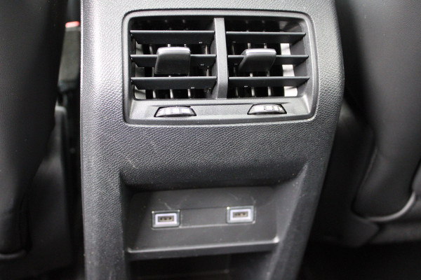 Citroën C5 X 1.6 Plug-in Hybrid 225 Shine | Panoramadak | Massage | Leder | Head-Up | Full