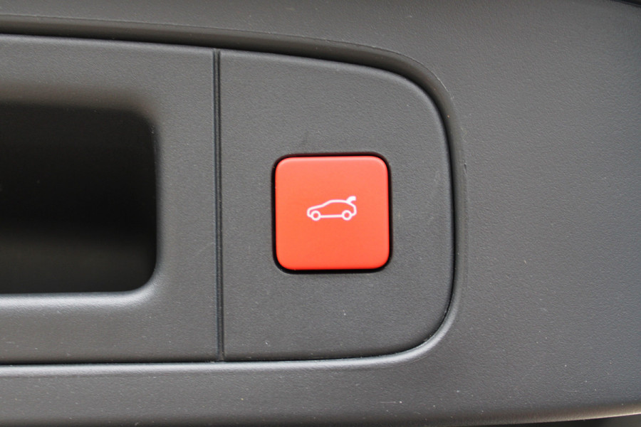 Citroën C5 X 1.6 Plug-in Hybrid 225 Shine | Panoramadak | Massage | Leder | Head-Up | Full