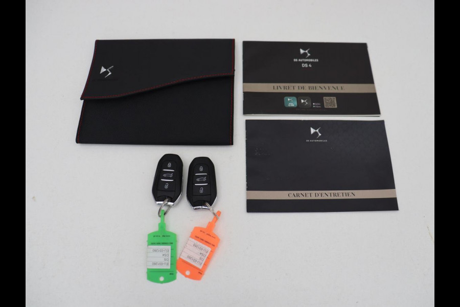 DS DS 4 1.6 PHEV 225 Étoile | Leder | Trekhaak | Matrix LED | Head-Up | Camera | Carplay | Navigatie | Adaptive cruise | Keyless | Alcantara | Plug In