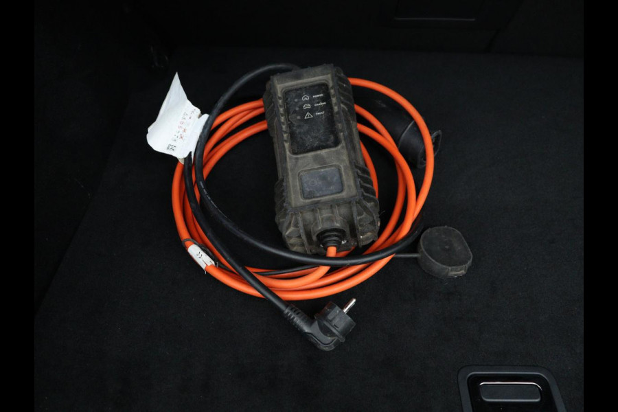 DS DS 4 1.6 PHEV 225 Étoile | Leder | Trekhaak | Matrix LED | Head-Up | Camera | Carplay | Navigatie | Adaptive cruise | Keyless | Alcantara | Plug In