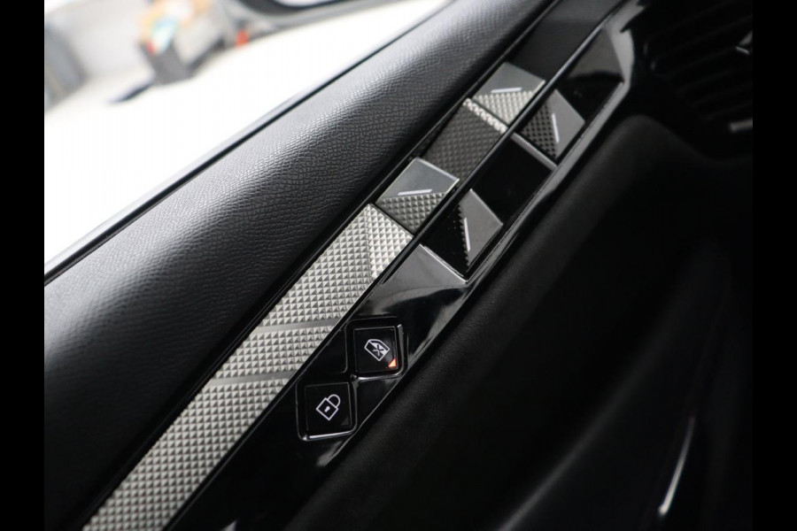 DS DS 4 1.6 PHEV 225 Étoile | Leder | Trekhaak | Matrix LED | Head-Up | Camera | Carplay | Navigatie | Adaptive cruise | Keyless | Alcantara | Plug In