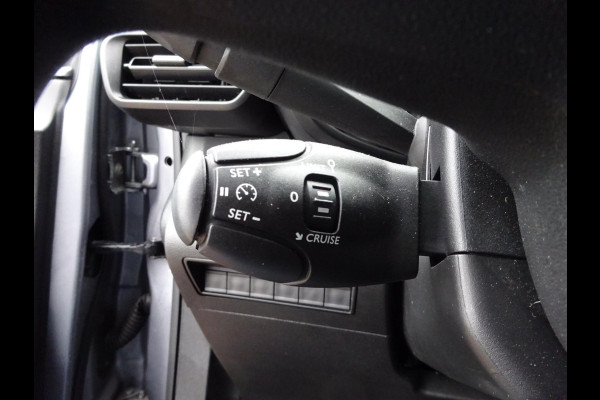 Toyota PROACE CITY 1.5 D-4D Navigator Long 130 PK NAVI CRUISE PDC