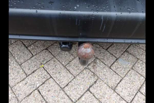 Toyota PROACE CITY 1.5 D-4D Navigator Long 130 PK NAVI CRUISE PDC