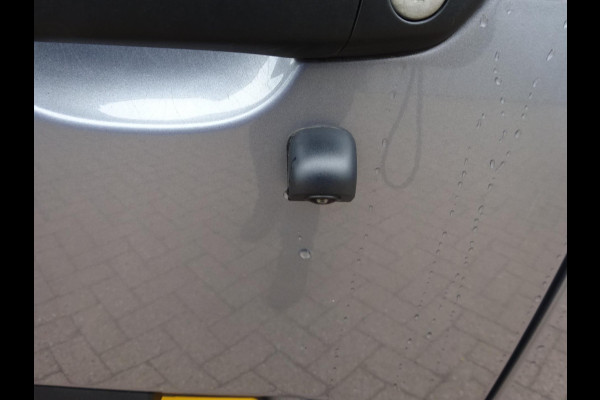 Toyota PROACE CITY 1.5 D-4D Navigator Long 130 PK NAVI CRUISE PDC