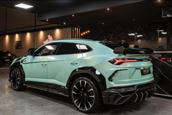 Lamborghini Urus |V8|MANSORY|TWOTONE|PANO|4.0