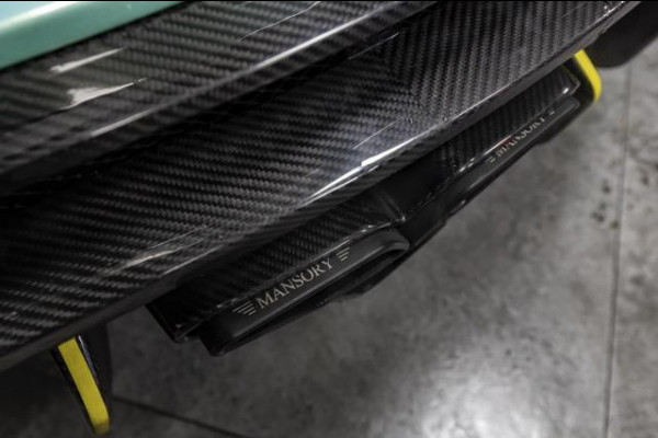 Lamborghini Urus |V8|MANSORY|TWOTONE|PANO|4.0
