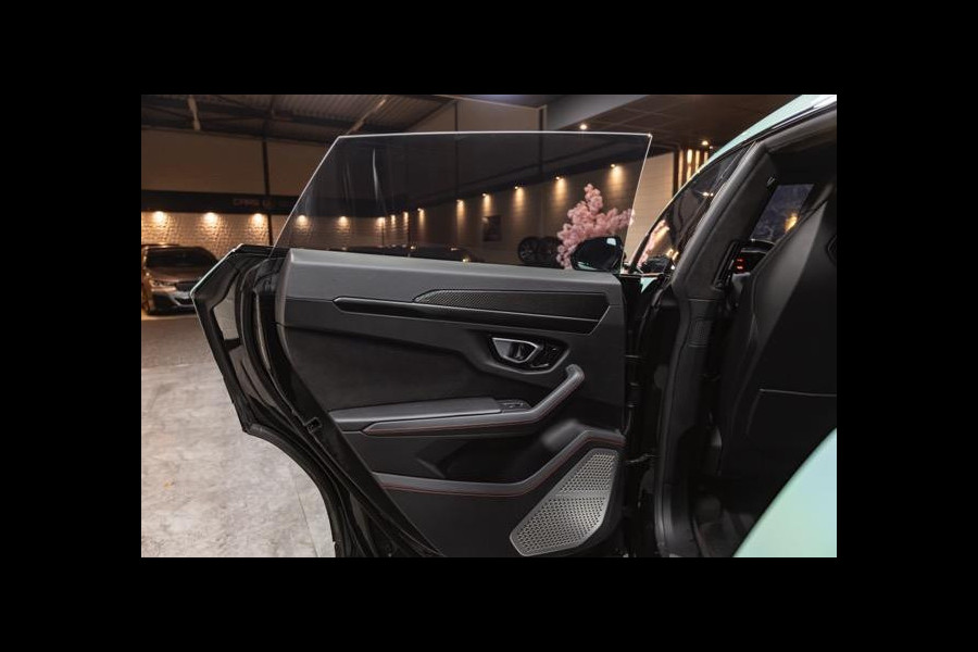 Lamborghini Urus |V8|MANSORY|TWOTONE|PANO|4.0