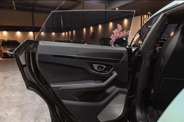 Lamborghini Urus |V8|MANSORY|TWOTONE|PANO|4.0