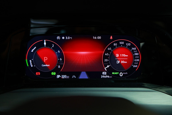Volkswagen Golf 1.4 eHybrid Style PANO CARPLAY ACC CAMERA SFEER "22