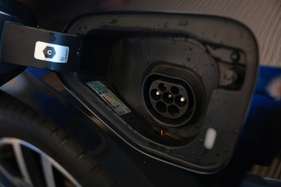 Volkswagen Golf 1.4 eHybrid Style PANO CARPLAY ACC CAMERA SFEER "22