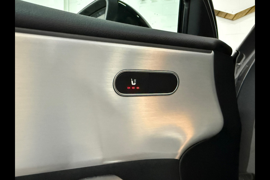 Mercedes-Benz A-Klasse 250e AMG Line, Full options, Pano, Nightpack, NL auto