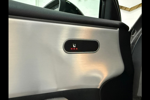 Mercedes-Benz A-Klasse 250e AMG Line, Full options, Pano, Nightpack, NL auto