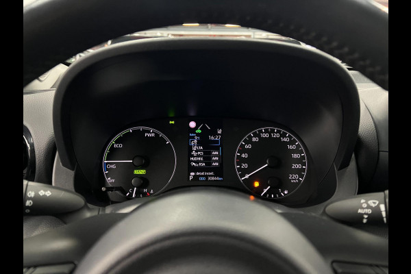 Toyota Yaris 1.5 Hybrid Executive | Camera | Lane | Head-up|