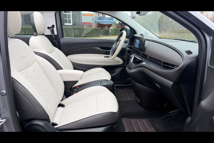 Fiat 500C La Prima 42 kW CABRIO CAMERA CARPLAY LEER NAVI LED-XENON