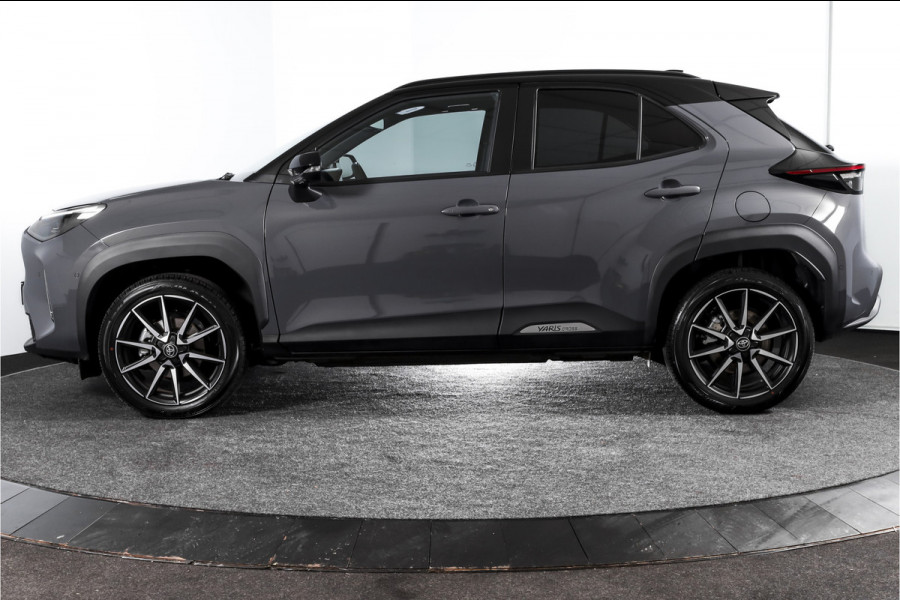 Toyota Yaris Cross 1.5 Hybrid 130 GR Sport | Adapt.Cruise | Head-up | 360 Camera | Stoel+Stuurverw. | Dig.Cockpit | NAV + App. Connect (Draadloos) | ECC | LM 18" | 2298
