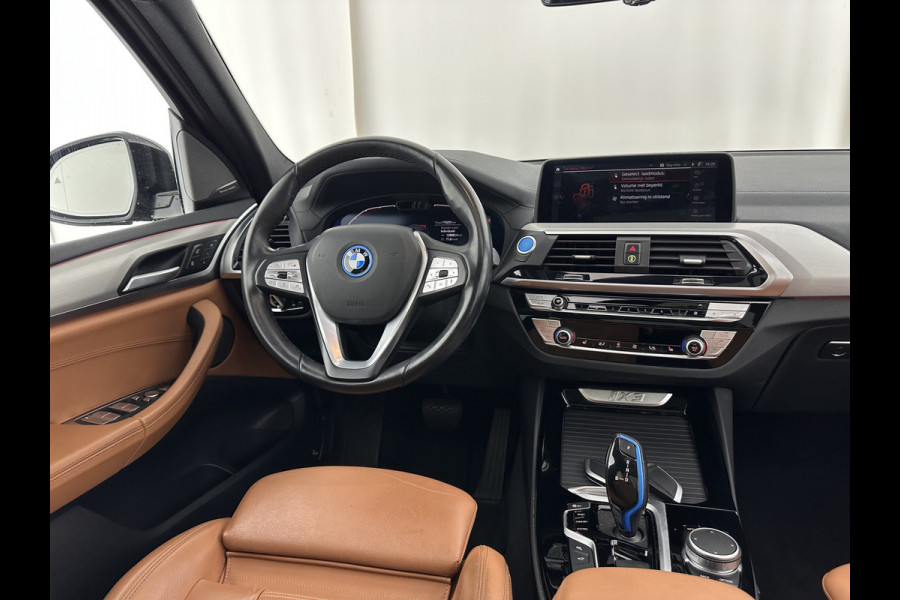 BMW iX3 High Executive 80 kWh [ 3-Fase-11kW ] {SOH-96%} (INCL-BTW) Aut. *PANO | LEATHER | HARMAN/KARDON | FULL-LED | BLINDSPOT | MEMORY-PACK | DIGI-COCKPIT | HEATED-SPORTSEATS | KEYLESS | TOPVIEW | DAB+ | NAVI-FULLMAP | HEAD-UP | PRIVACY-GLASS |