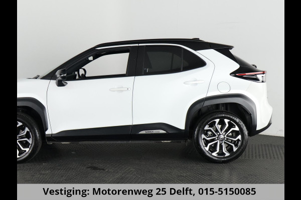 Toyota Yaris Cross 1.5 HYBRIDE DYNAMIC LUXERY BITONE GARANTIE 4-2034 * BLIND SPOT . NAVI.CAMERA. PDC V+A.