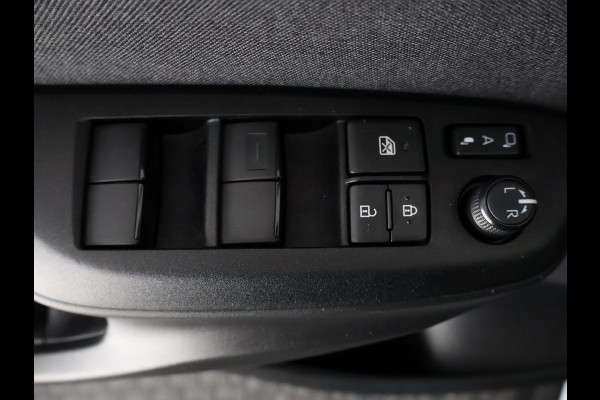 Toyota Yaris Cross 1.5 HYBRIDE DYNAMIC LUXERY BITONE GARANTIE 4-2034 * BLIND SPOT . NAVI.CAMERA. PDC V+A.