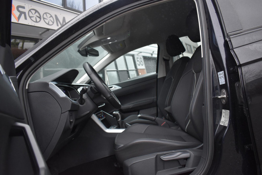 Volkswagen Taigo 1.5 TSI Business Virtual Keyless Camera