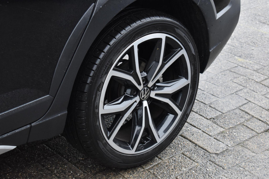 Volkswagen Taigo 1.5 TSI Business Virtual Keyless Camera