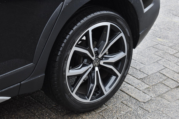 Volkswagen Taigo 1.5 TSI Business Virtual Keyless Camera